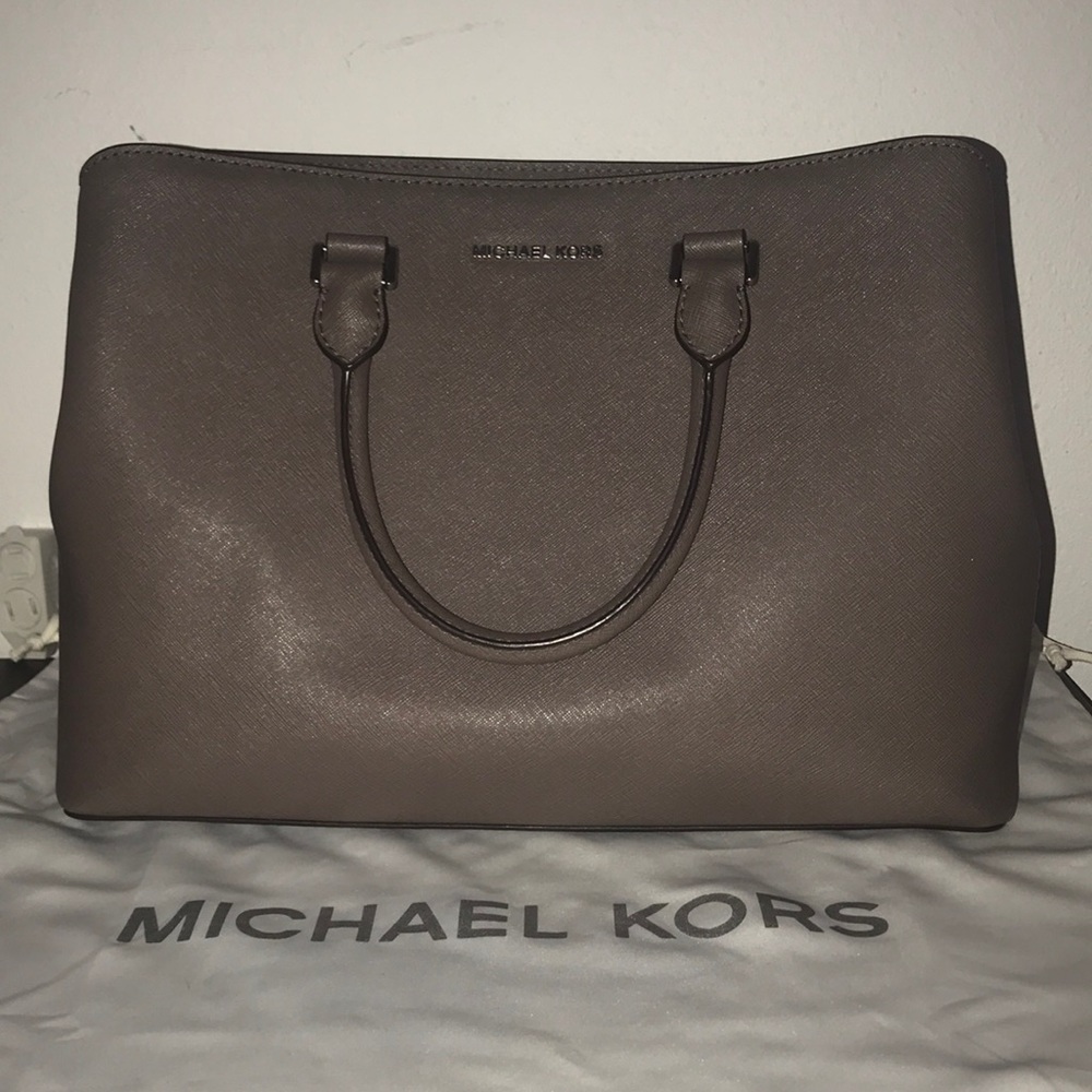MICHAEL Michael Kors Savannah Large Satchel